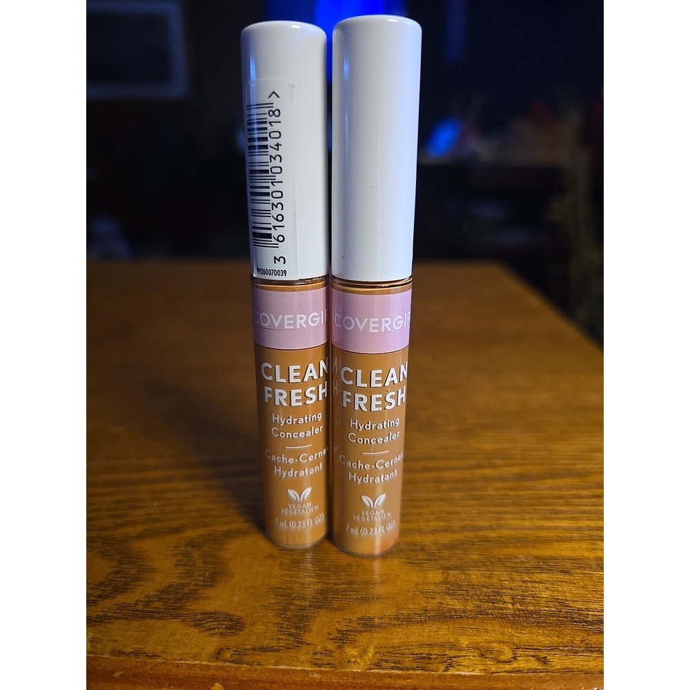 COVERGIRL Clean Fresh Hydrating Concealer, 410  Rich / Deep , 0.23 oz.  Lot Of 2